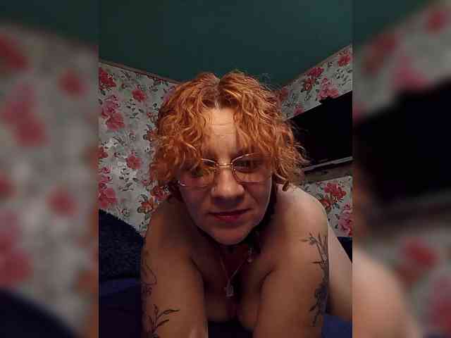 Private-LLIoy webcam