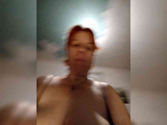Private-LLIoy webcam