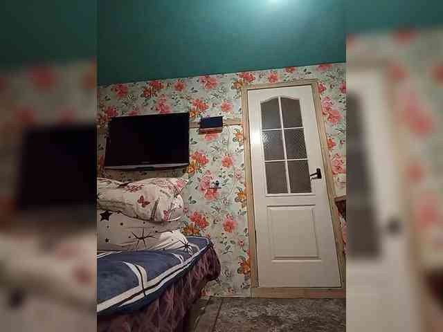 Private-LLIoy webcam