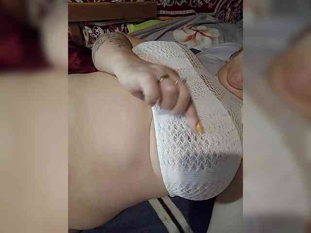 Private-LLIoy webcam