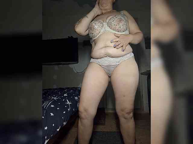 Private-LLIoy webcam