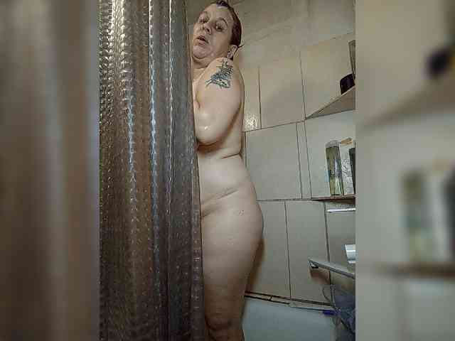 Private-LLIoy webcam
