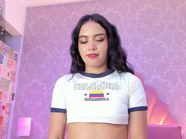 EsmeraldaFox live cam on BongaCams