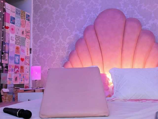 EsmeraldaFox live cam on BongaCams
