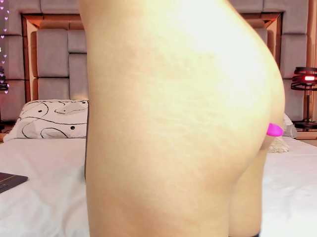 EsmeraldaFox live cam on BongaCams