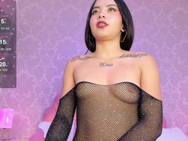EsmeraldaFox live cam on BongaCams