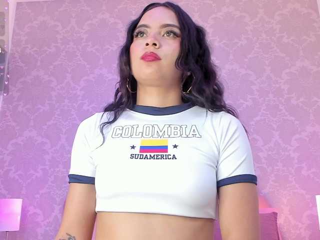 EsmeraldaFox live cam on BongaCams