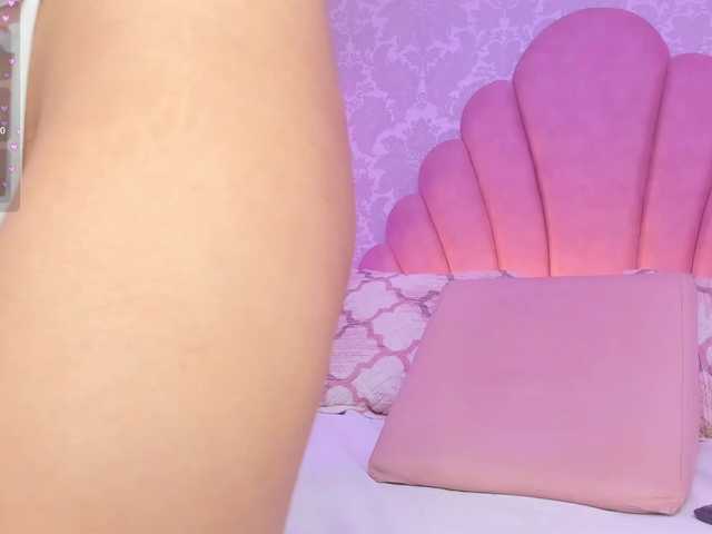 EsmeraldaFox live cam on BongaCams