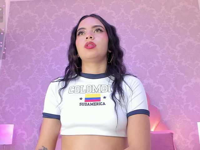 EsmeraldaFox live cam on BongaCams