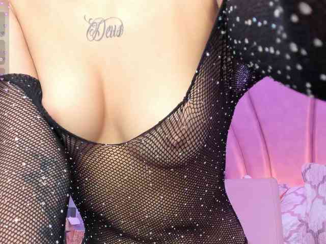 EsmeraldaFox webcam