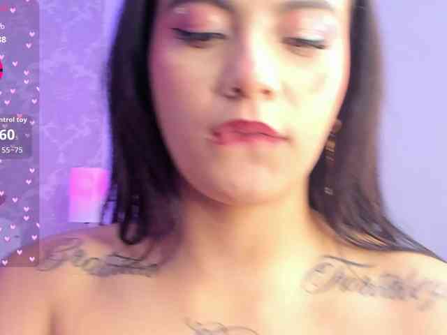 EsmeraldaFox webcam