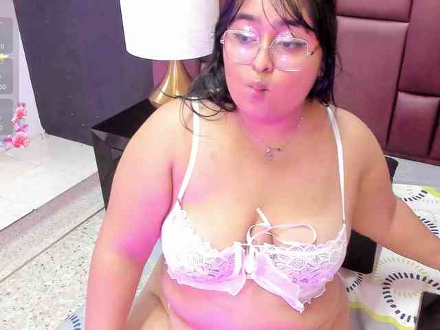 AteneaAlexandri webcam