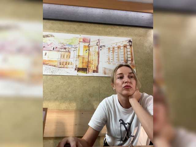 Sara6969 live cam on BongaCams