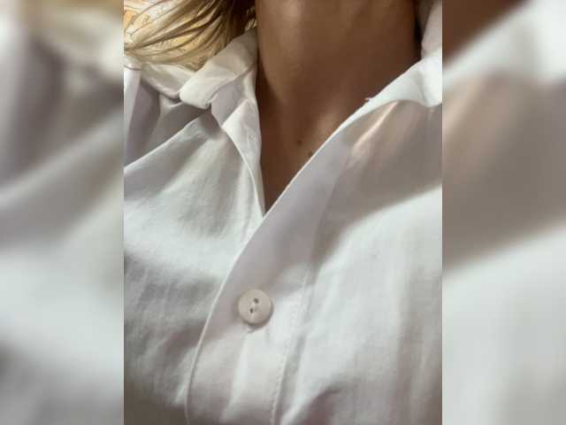 Sara6969 live cam on BongaCams