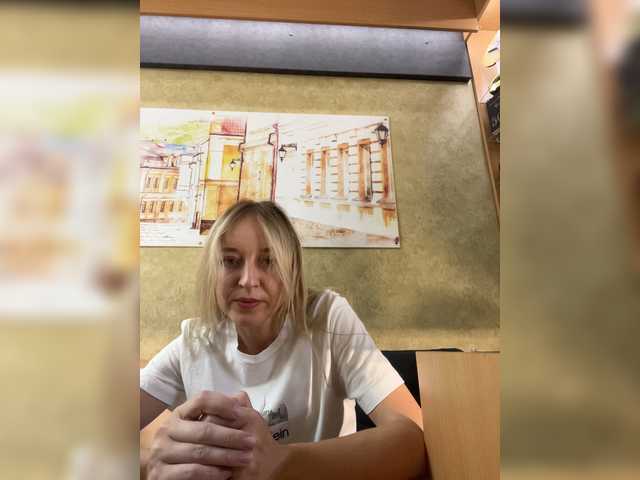 Sara6969 live cam on BongaCams