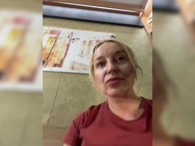 Sara6969 live cam on BongaCams