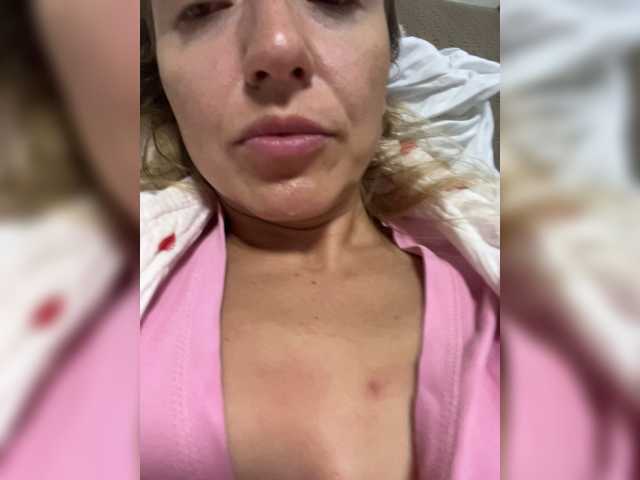Sara6969 live cam on BongaCams