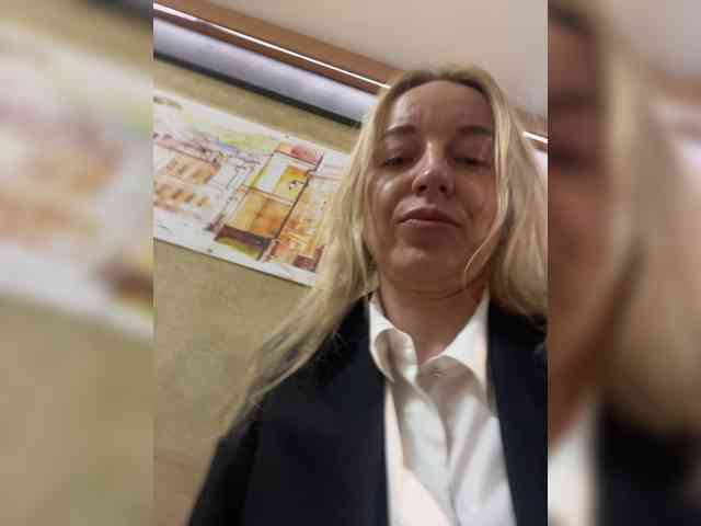 Sara6969 webcam