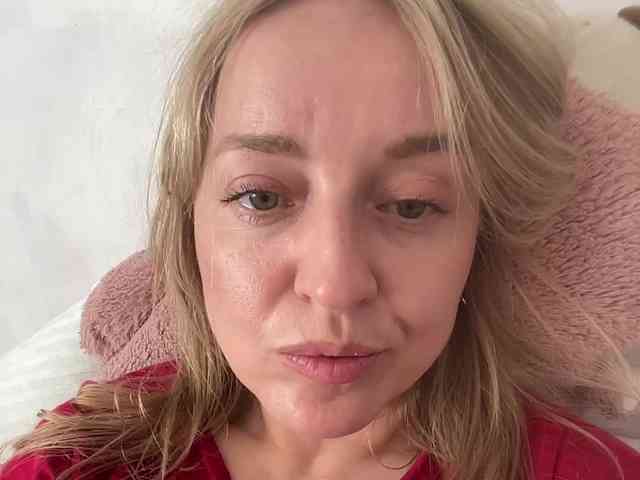 Sara6969 webcam
