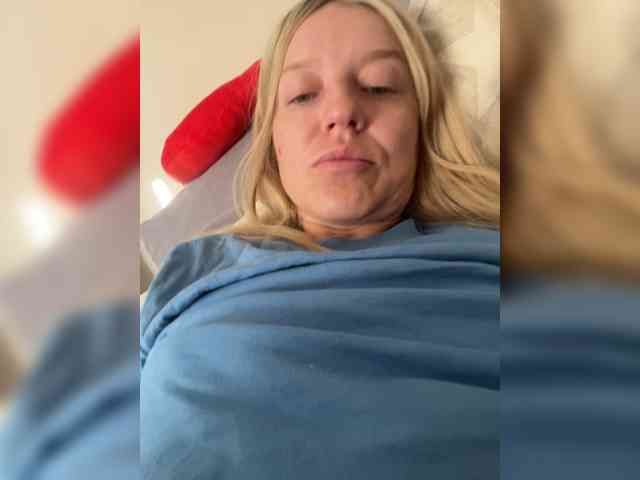 Sara6969 webcam
