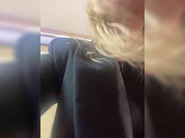 Sara6969 webcam