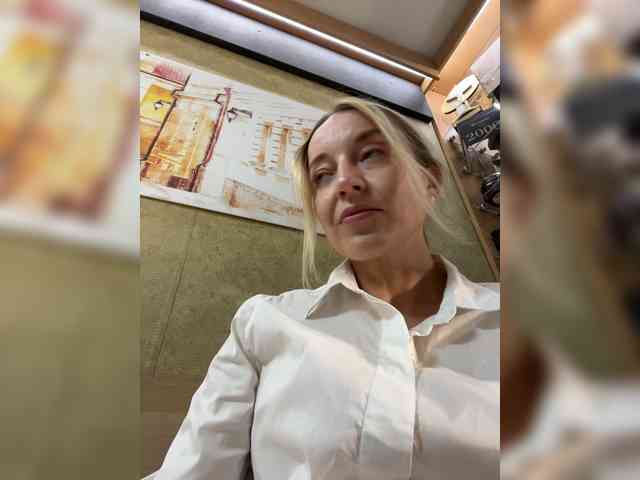 Sara6969 webcam