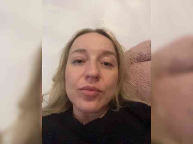 Sara6969 webcam