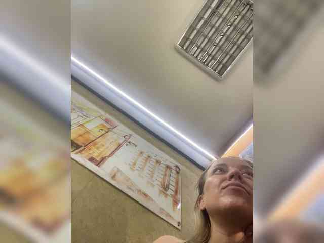 Sara6969 webcam
