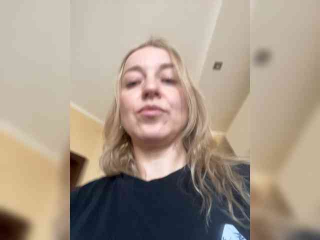 Sara6969 webcam