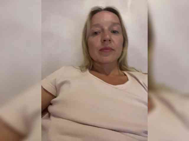 Sara6969 webcam