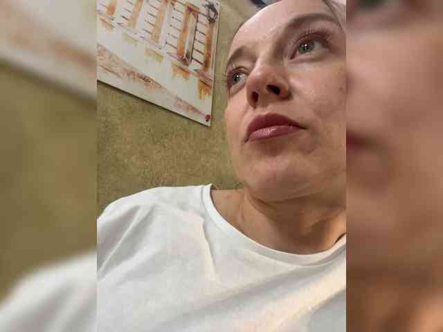 Sara6969 webcam