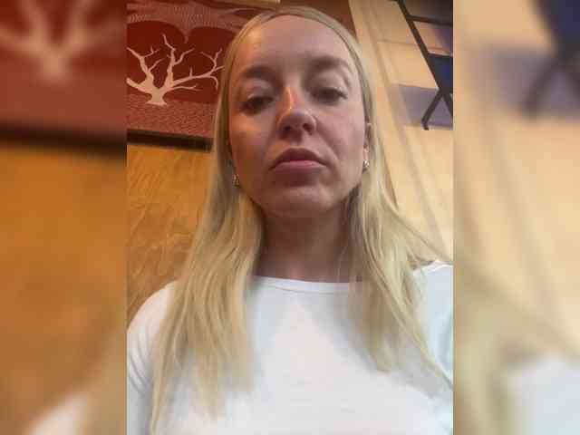 Sara6969 webcam