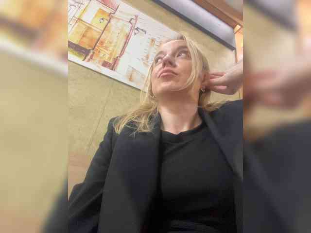 Sara6969 webcam