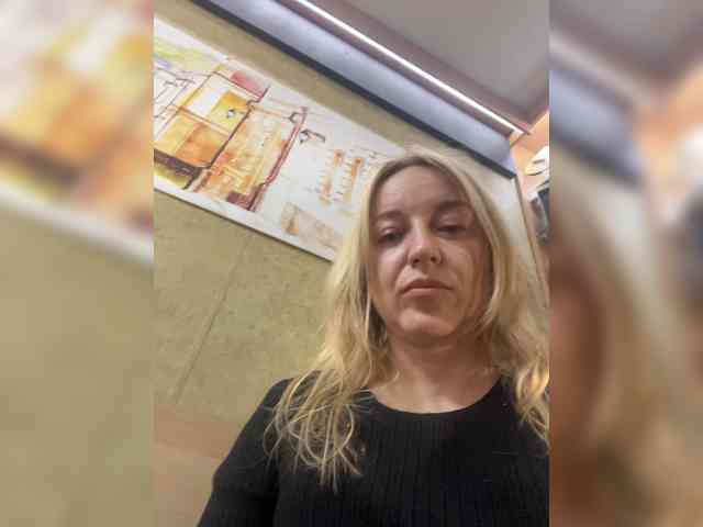 Sara6969 webcam