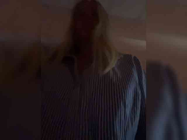Sara6969 webcam