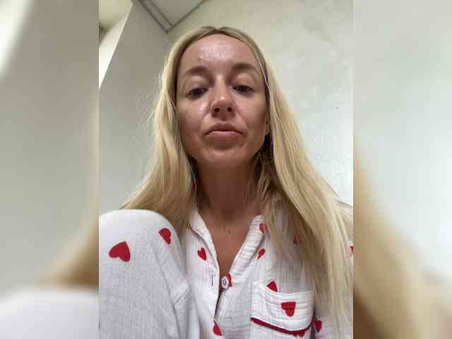 Sara6969 webcam