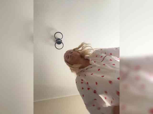 Sara6969 webcam