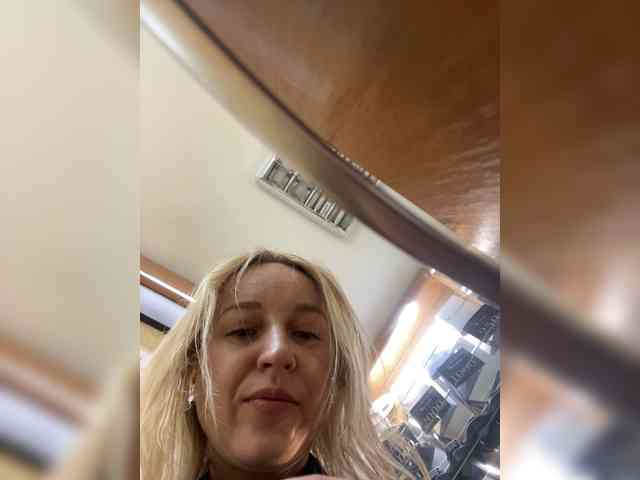 Sara6969 webcam