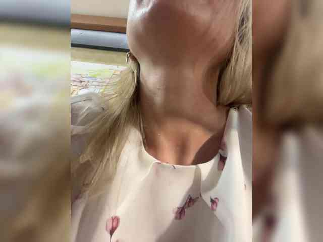 Sara6969 webcam