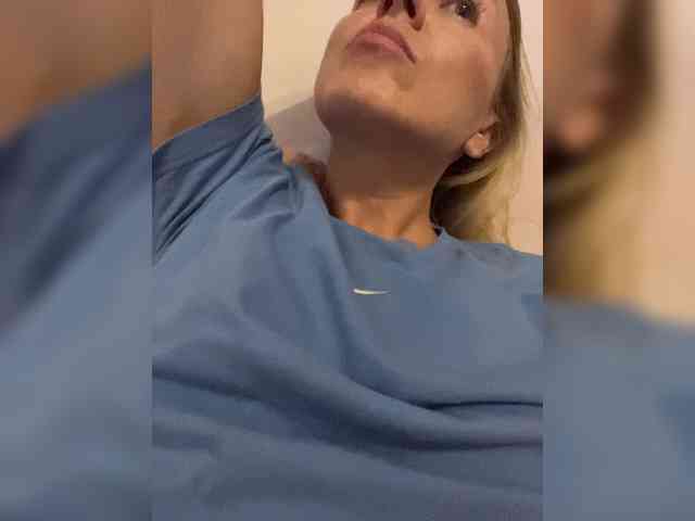 Sara6969 webcam