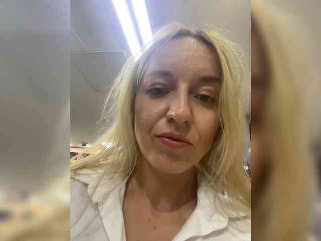 Sara6969 webcam