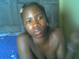 Cuteebony16's Live Webcam