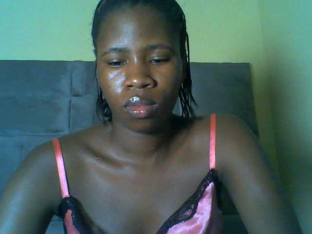Cuteebony16