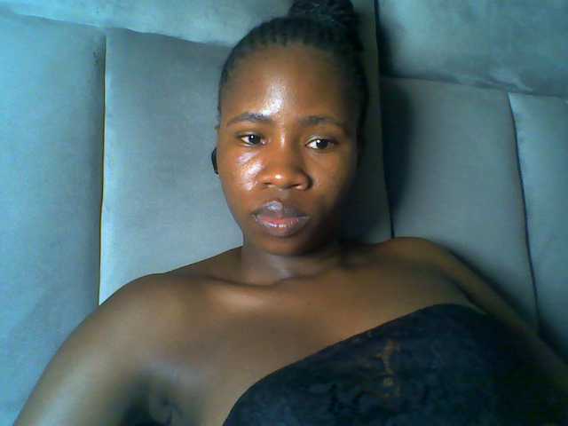 Cuteebony16