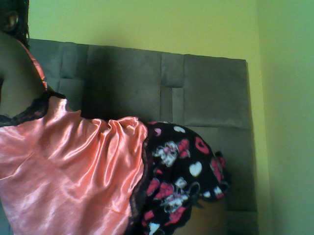 Cuteebony16