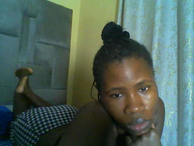 Cuteebony16