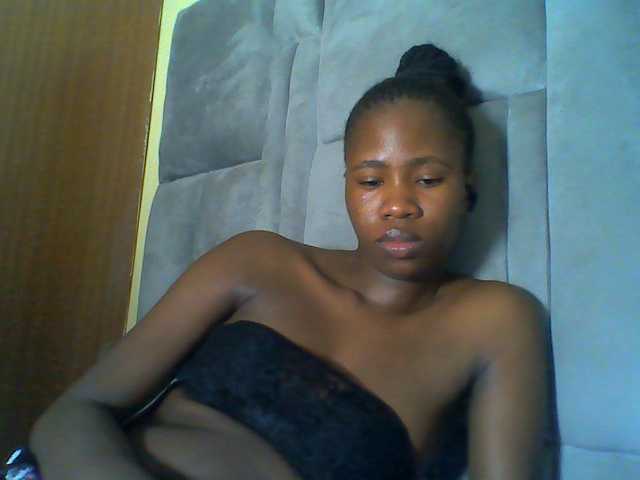 Cuteebony16