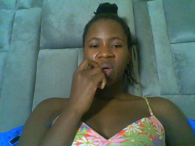 Cuteebony16