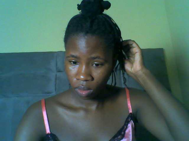 Cuteebony16