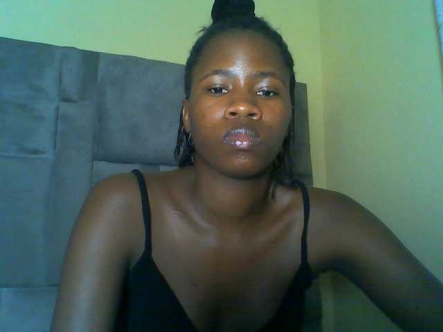 Cuteebony16